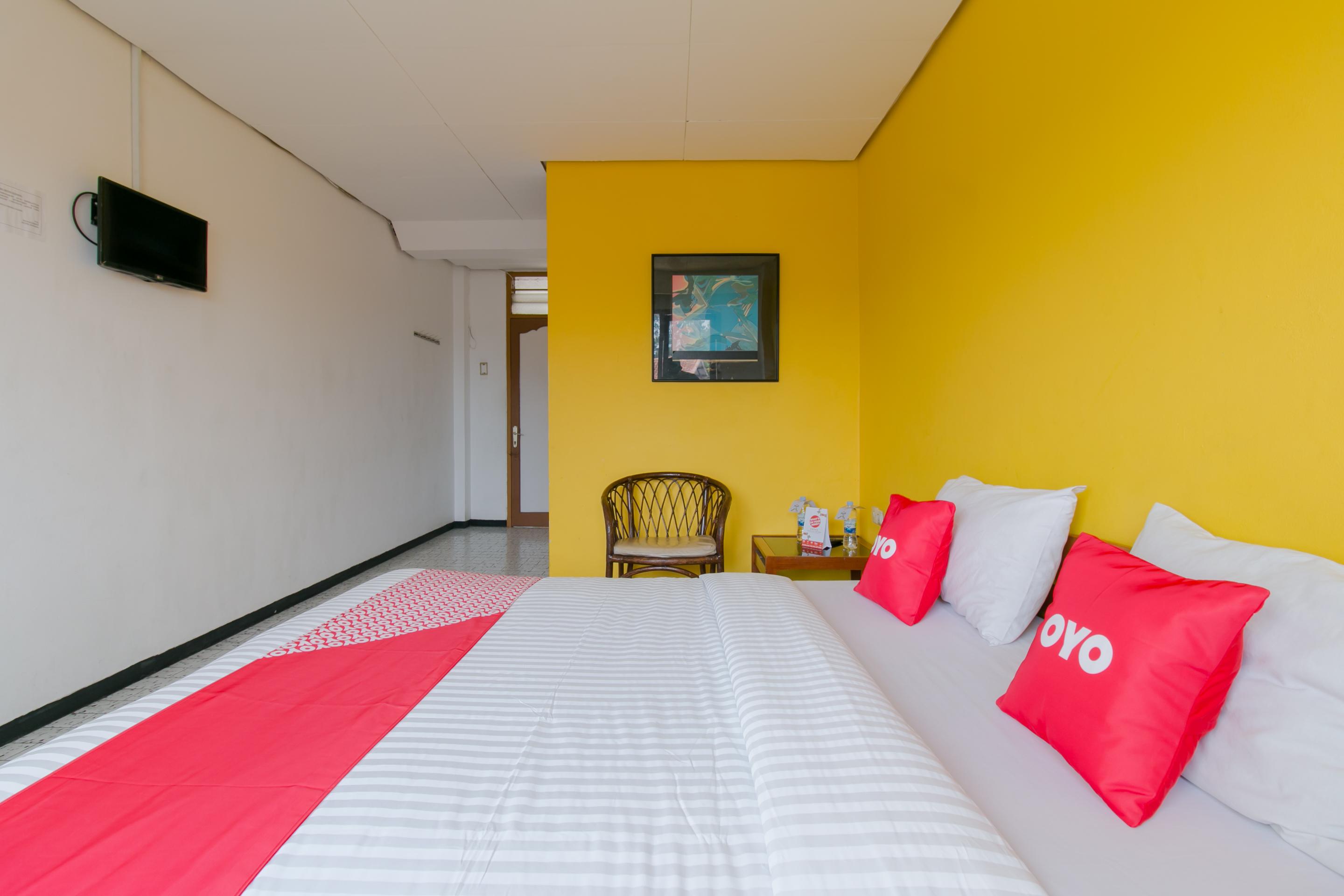 Oyo 1996 Koneng Hotel Cibodas Eksteriør billede