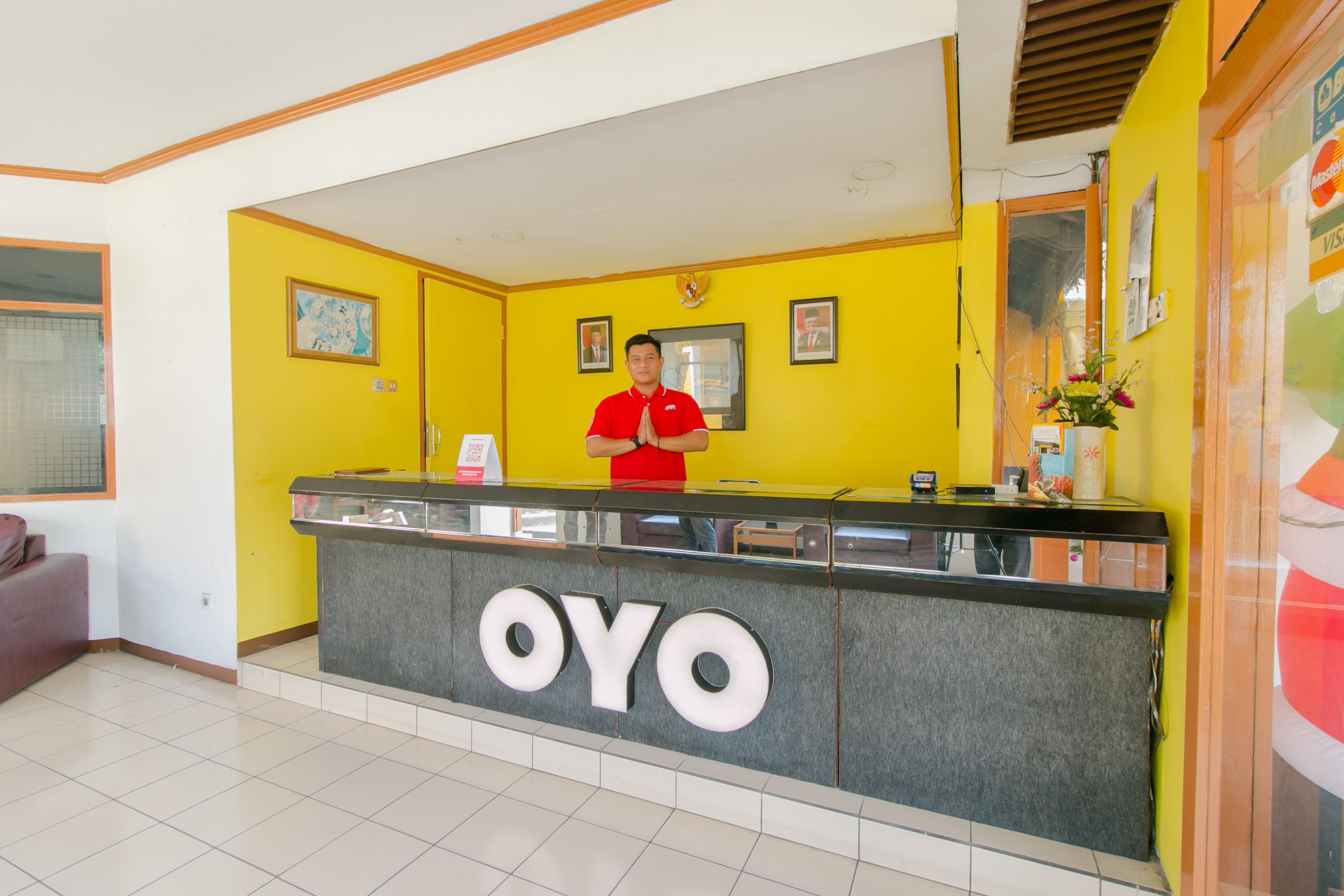 Oyo 1996 Koneng Hotel Cibodas Eksteriør billede