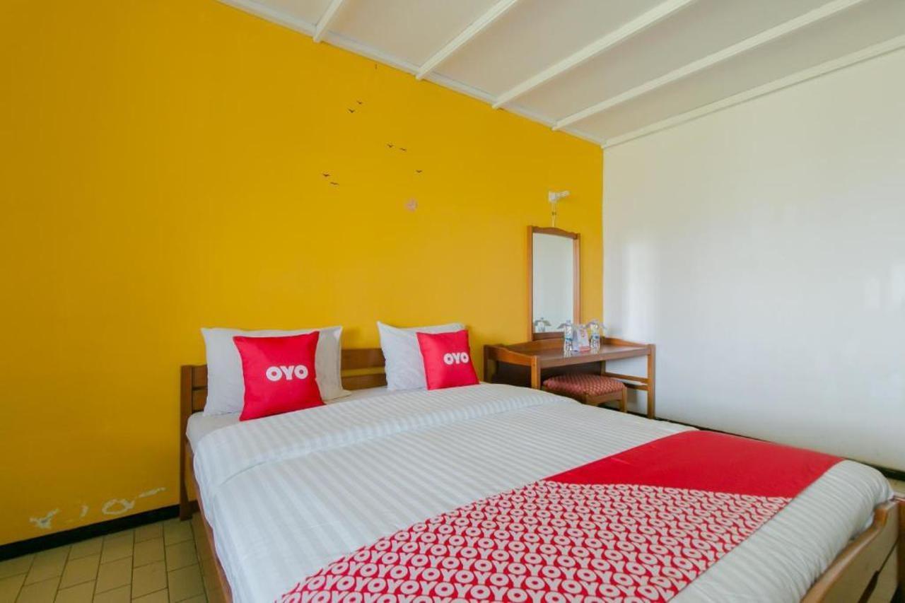 Oyo 1996 Koneng Hotel Cibodas Eksteriør billede